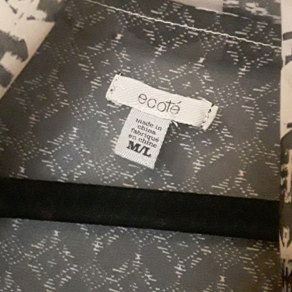 2/$40 Black/white patterned open  kimono - Picture 3 of 4